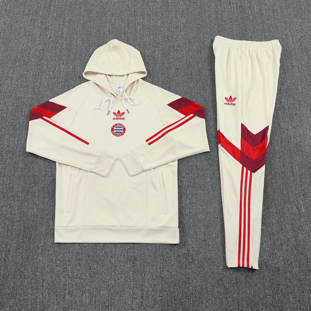 Bayern Munich 2025/26 Training Set – Cream Red Power Performance