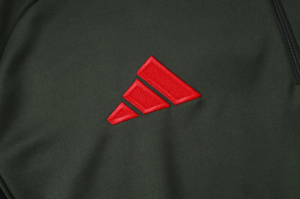 Bayern Munich 2025/26 Soccer Training Set – Military Green Grit with Red Dominance