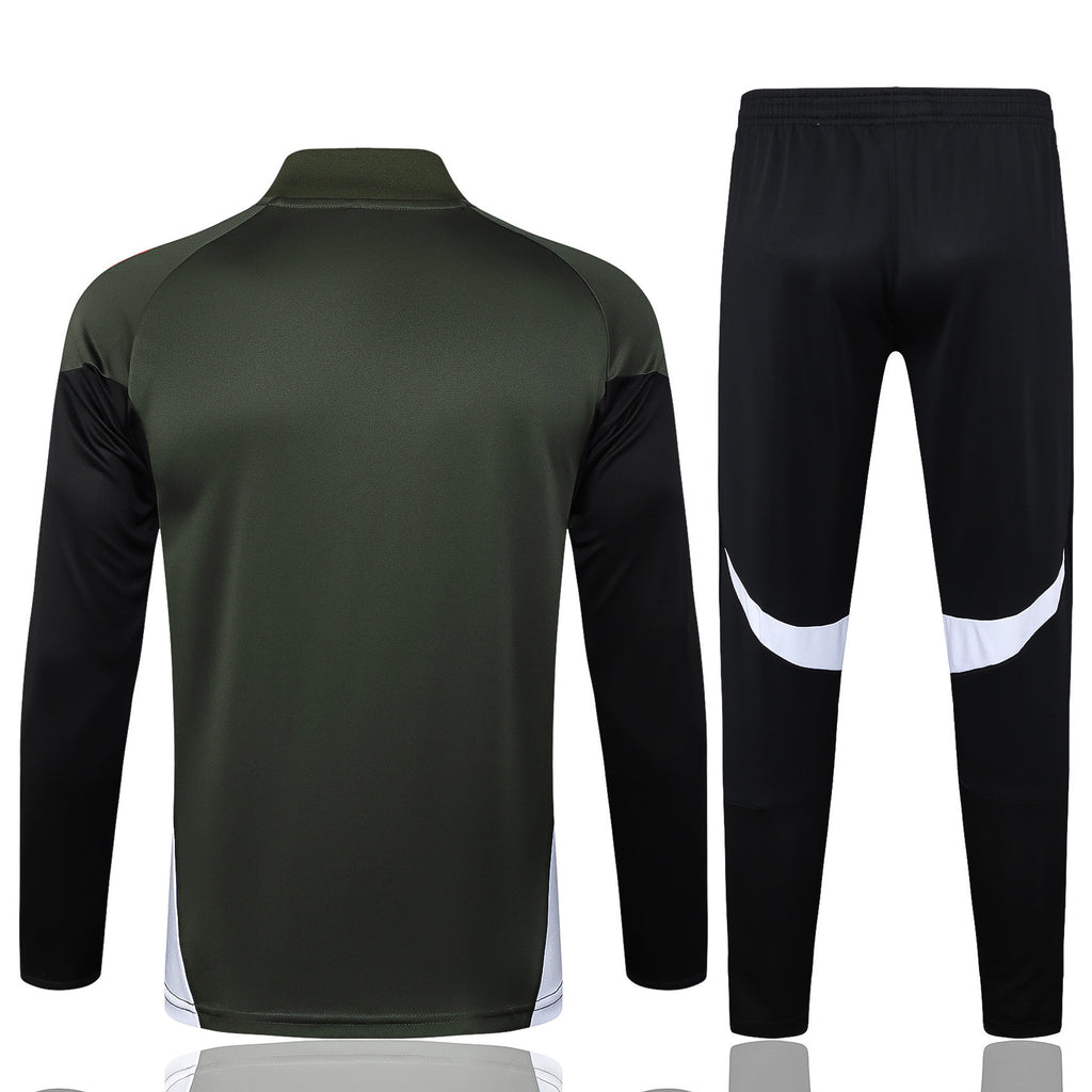 Bayern Munich 2025/26 Soccer Training Set – Military Green Grit with Red Dominance