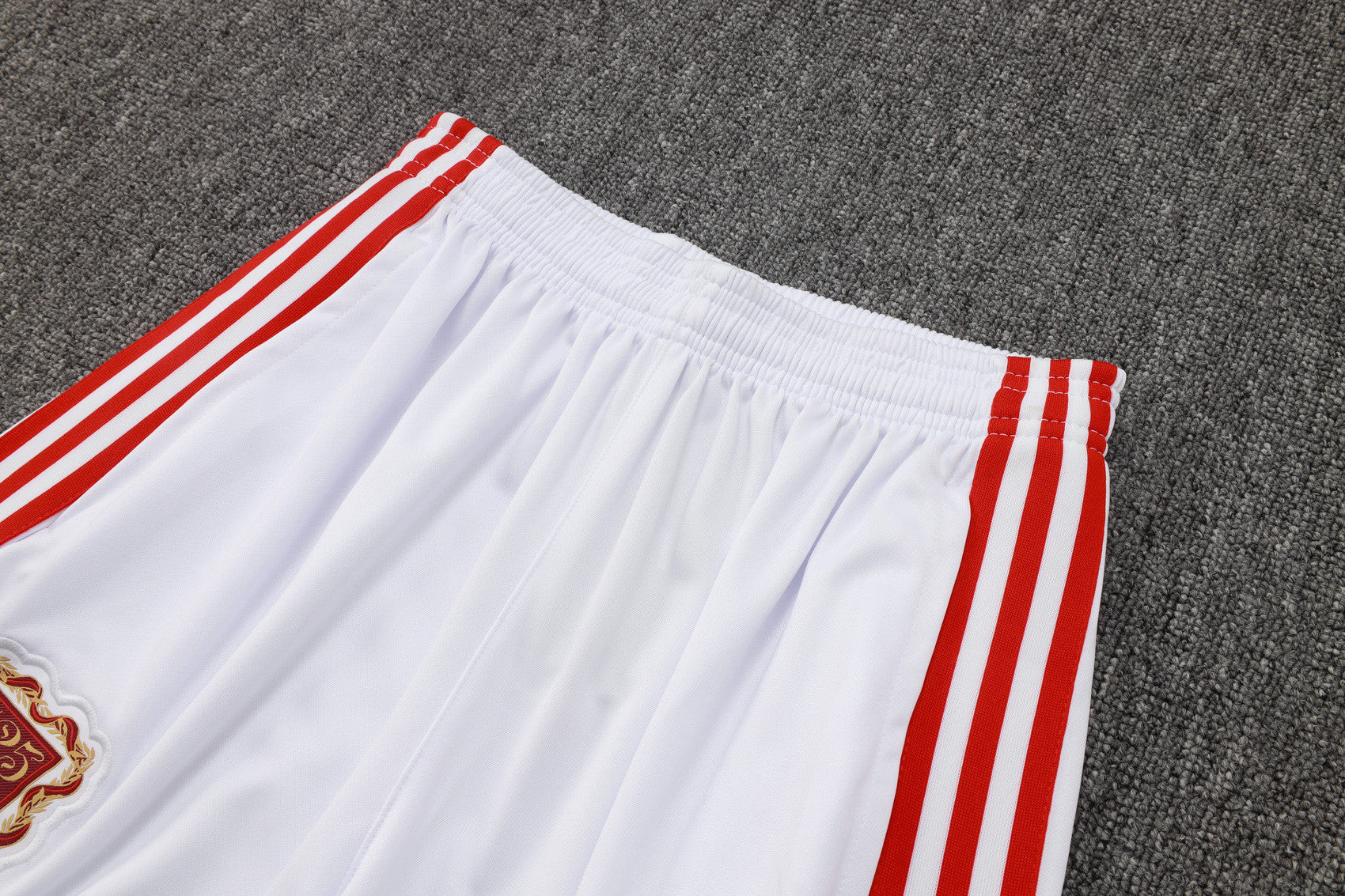 Bayern Munich 2025/26 Soccer Training Set – 125 Years of Legacy in Every Thread