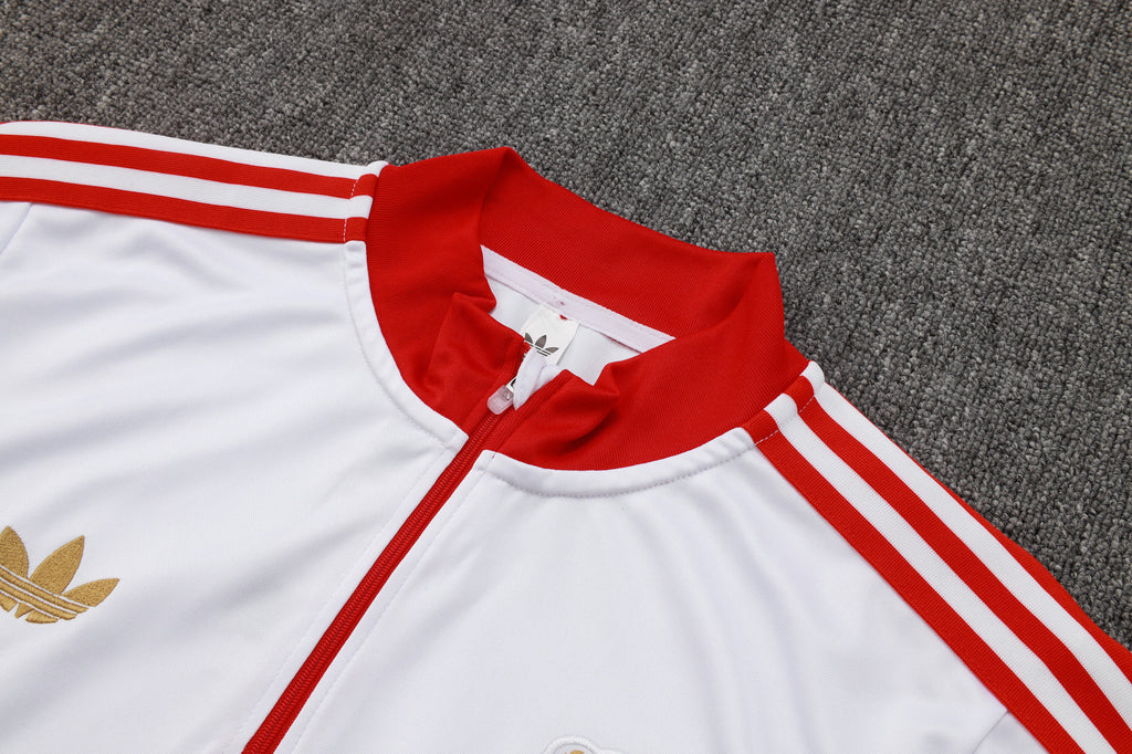 Bayern Munich 2025/26 Soccer Training Set – 125 Years of Legacy in Every Thread