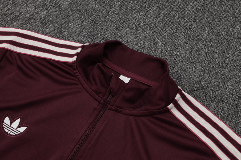 Bayern Munich 2025/26 Soccer Training Set – Heritage Maroon, Classic Adidas Spirit