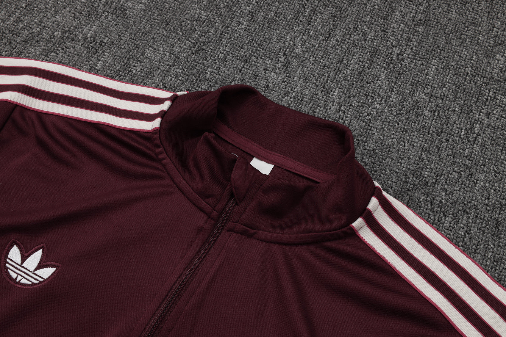 Bayern Munich 2025/26 Soccer Training Set – Heritage Maroon, Classic Adidas Spirit