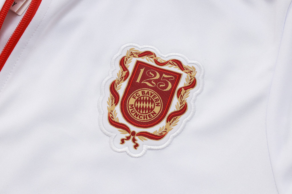 Bayern Munich 2025/26 Anthem Jacket Set – Legacy White Celebrates 125 Years of Greatness