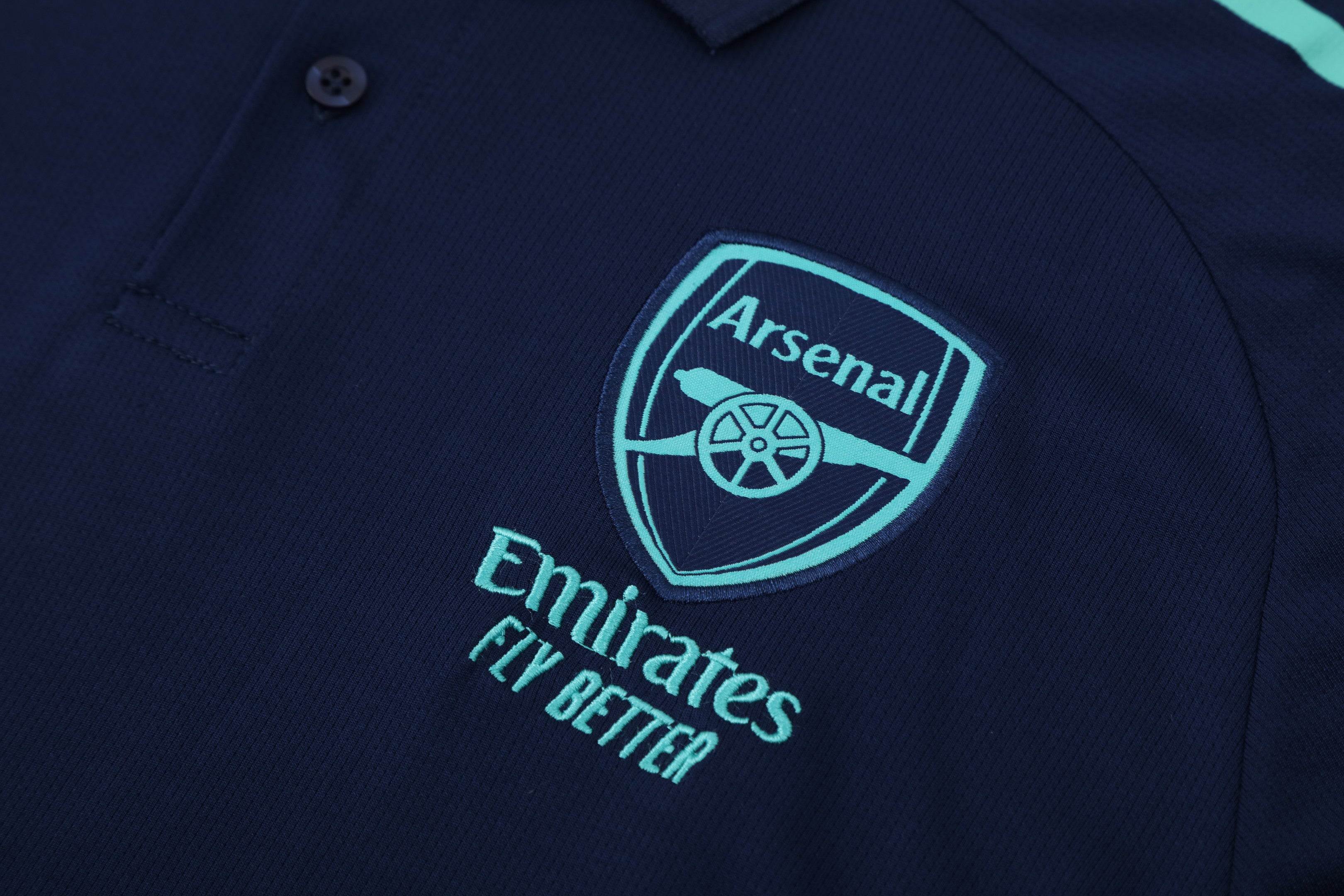 Arsenal 2025/26 Soccer Training Set – Midnight Precision in Aqua Stride