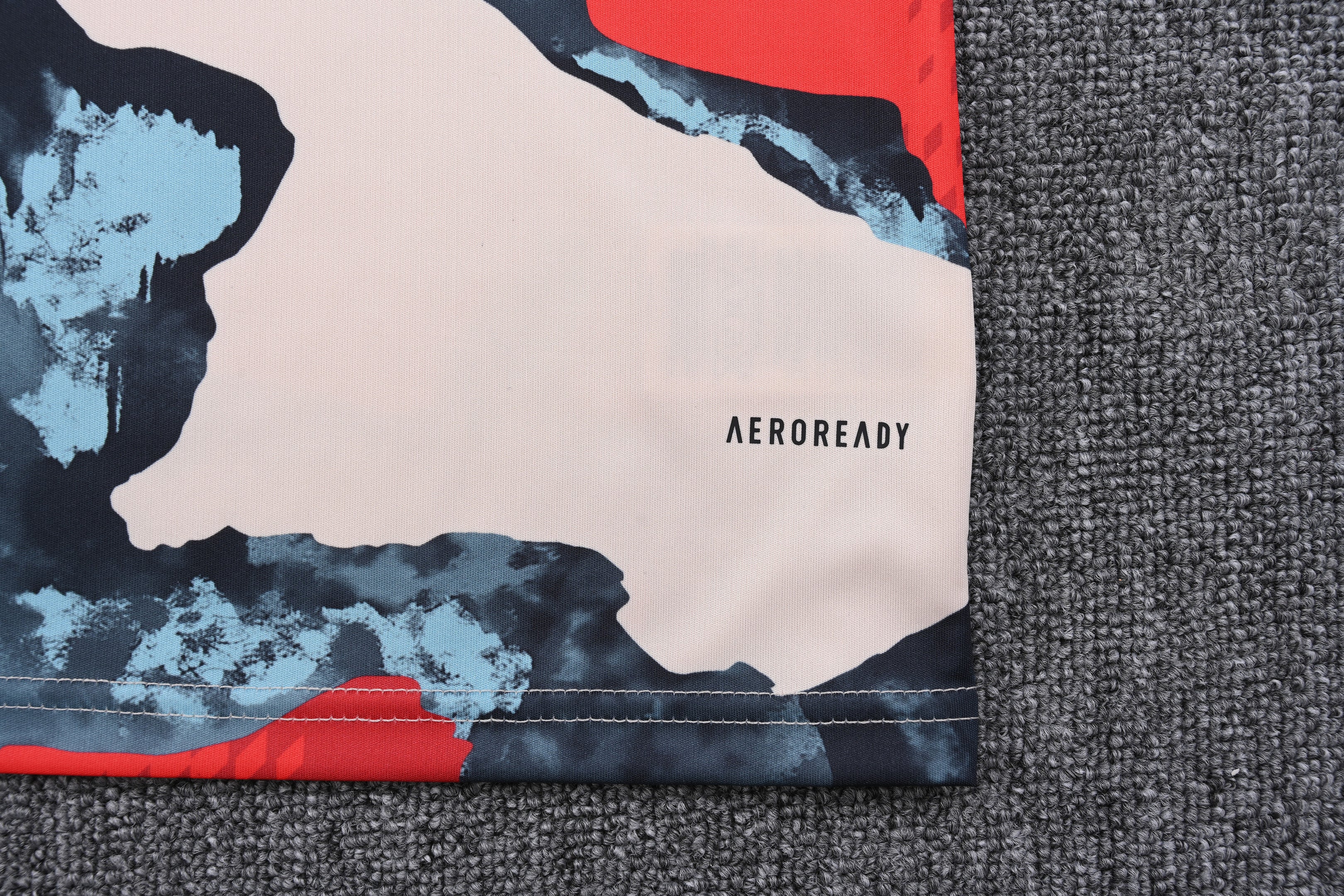 Bayern Munich 2025/26 Training Set – Abstract Camo Style