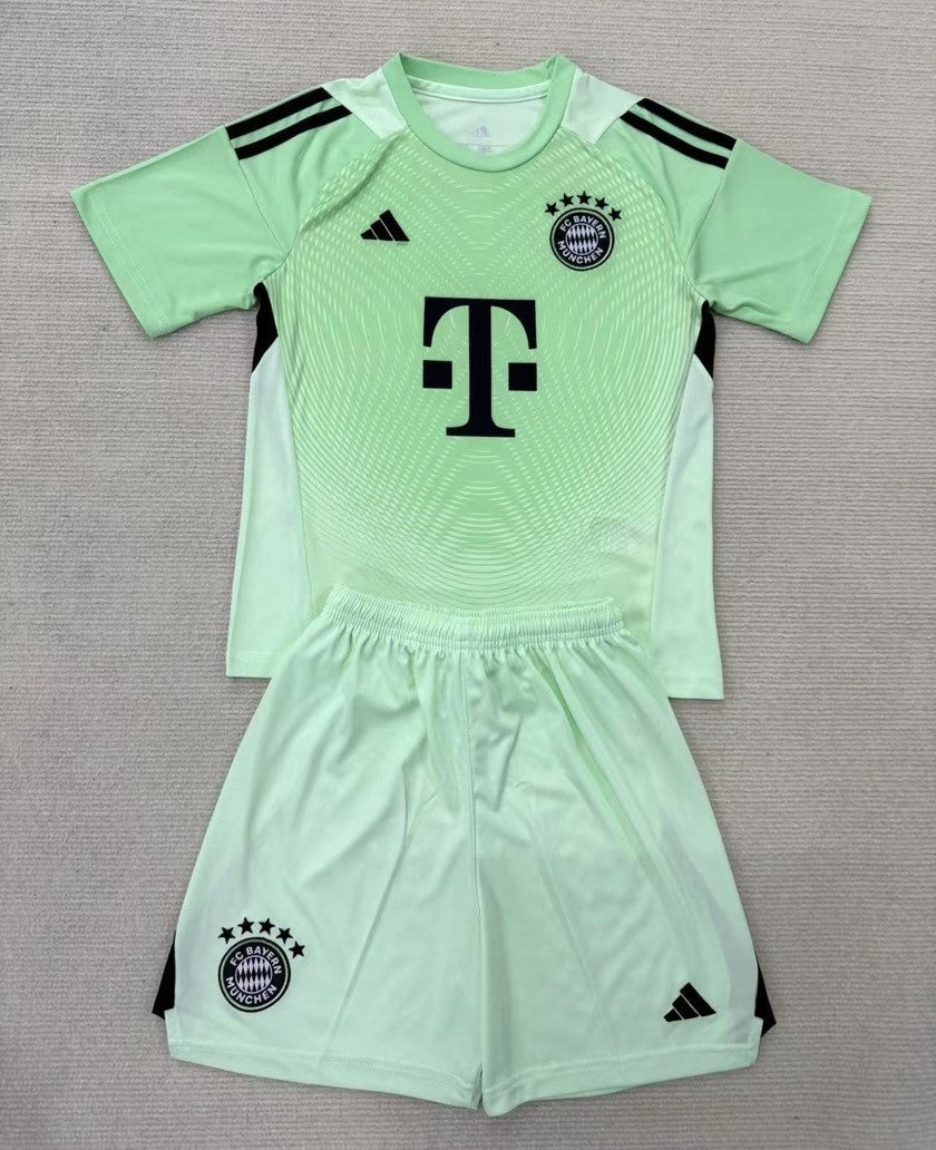 FC Bayern München 2025-2026 Goalkeeper Jersey Set - Vibrant Green