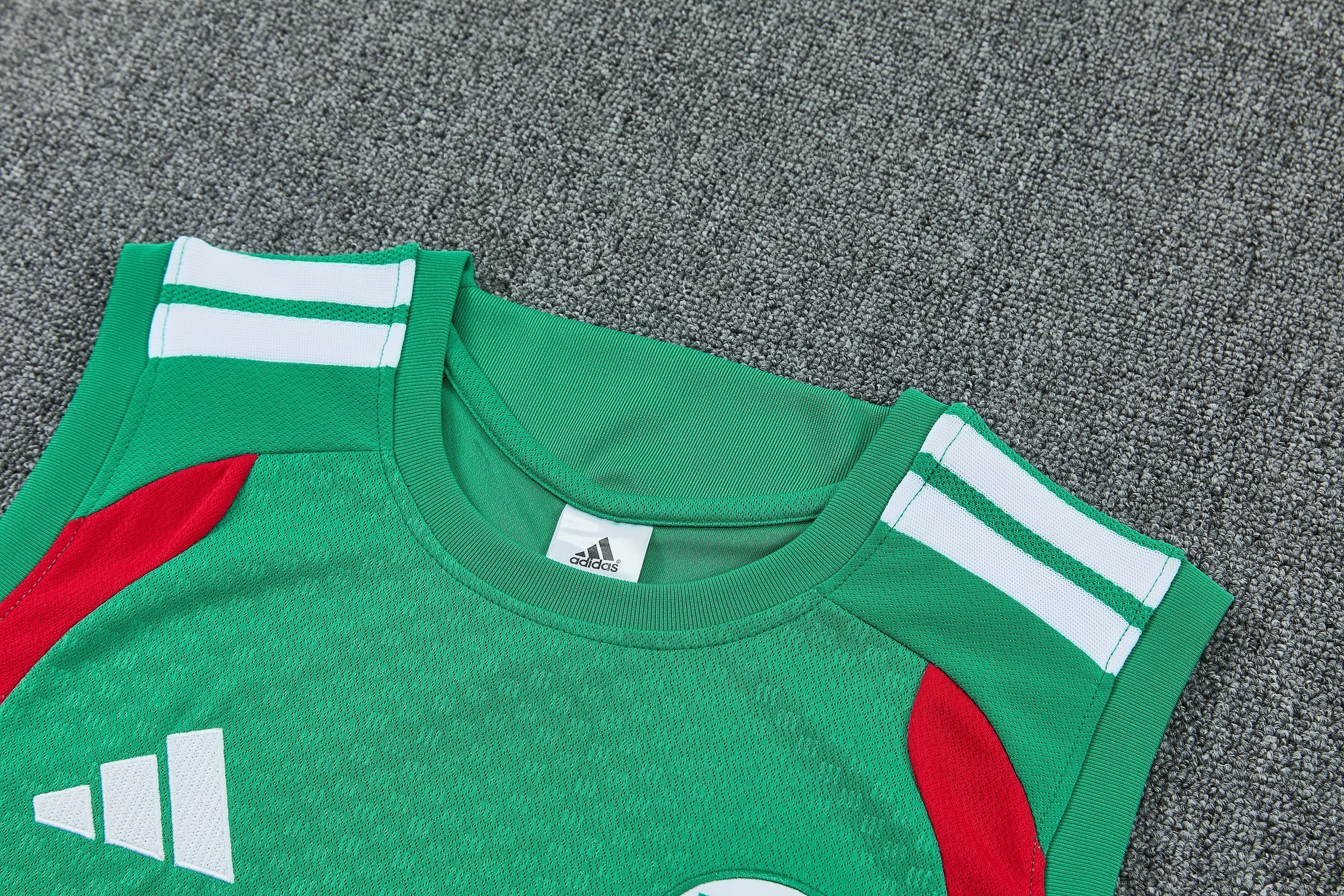 Algeria 2026-27 Sleeveless Training Set Men Soccer Kit – Green
